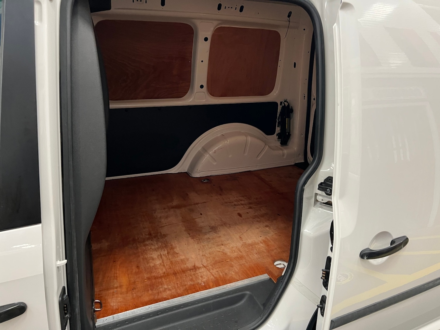 Used Volkswagen Caddy 2016 for sale - 77261986: Photo 7