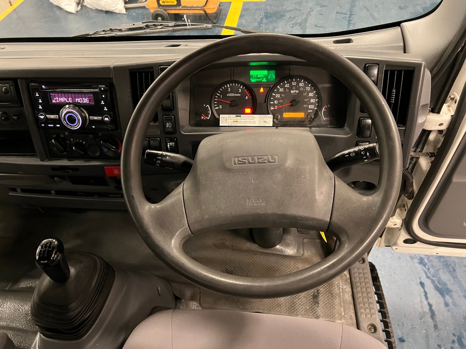 Used Isuzu Forward 2016 for sale - 76792400: Photo 14