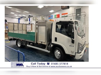 Used Isuzu Forward 2016 for sale - 76792400: Photo