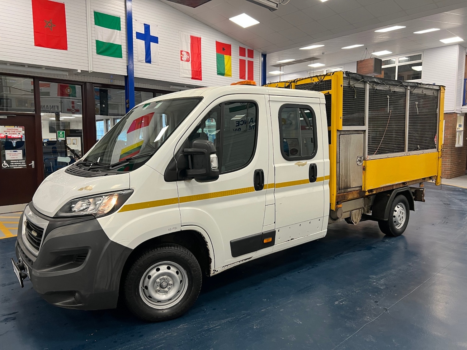 Used Peugeot Boxer 2015 for sale - 77578580: Photo 3