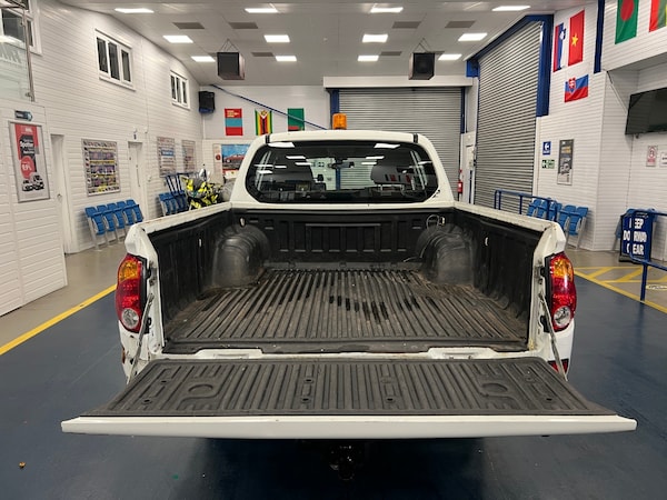 Used Mitsubishi L200 2014 for sale - 76234541: Photo 8