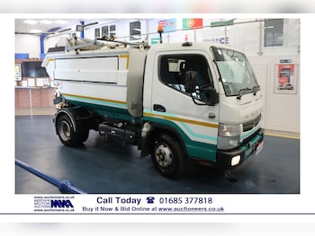 Used Mitsubishi Canter 2014 for sale - 74511187: Photo