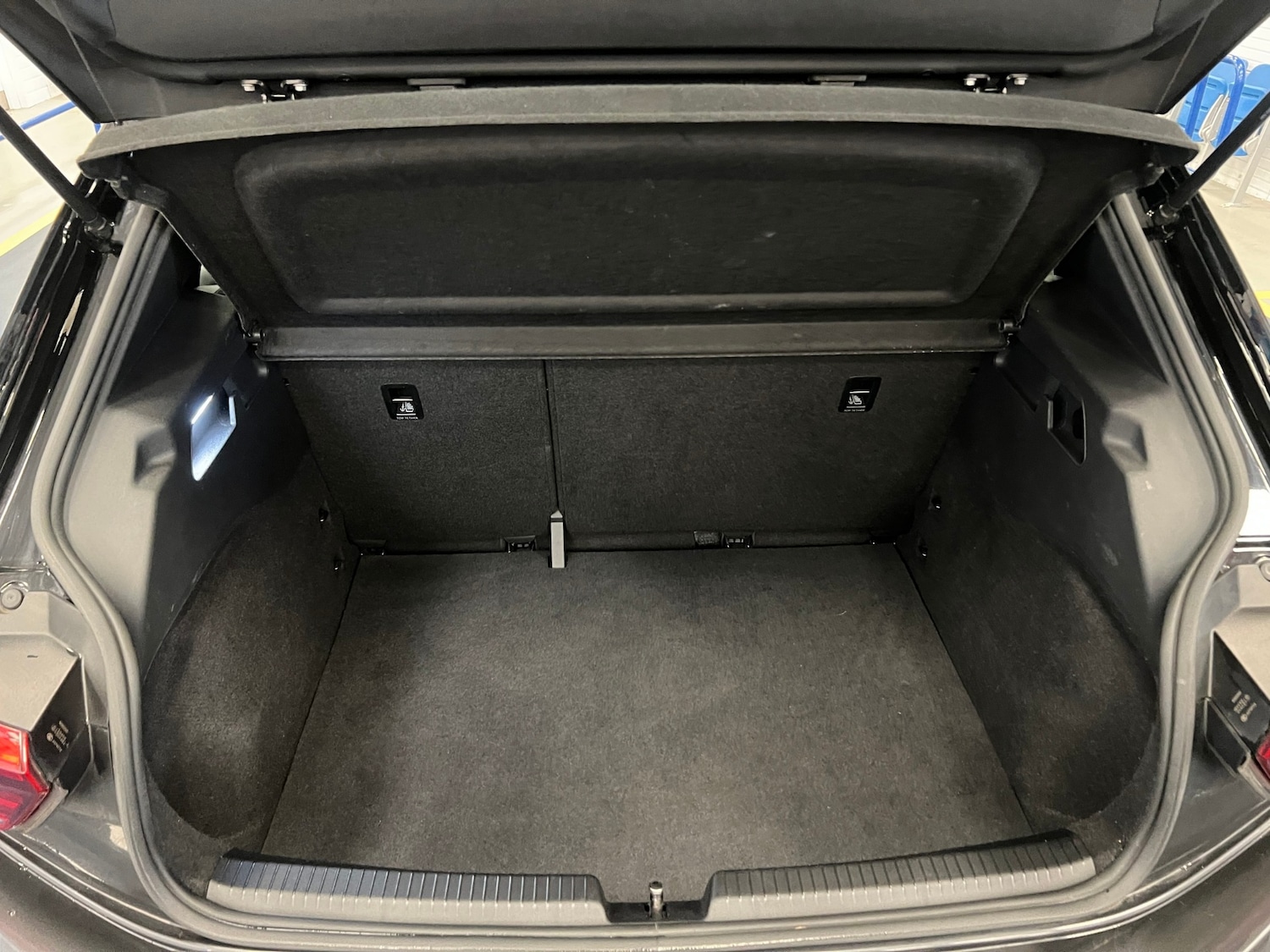 Used Volkswagen ID.3 2021 for sale - 78166683: Photo 8