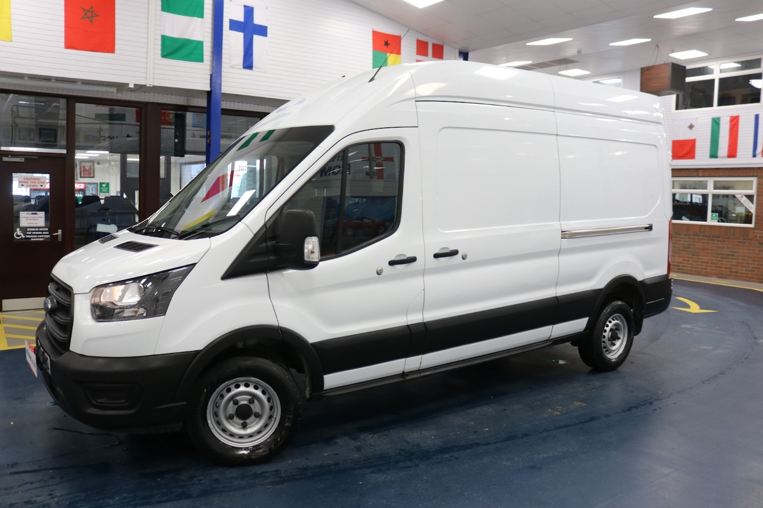 Used Ford Transit 2020 for sale - 77125881: Photo 3