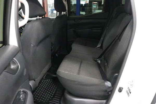 Used Mercedes-Benz X-Class 2019 for sale - 74398100: Photo 14