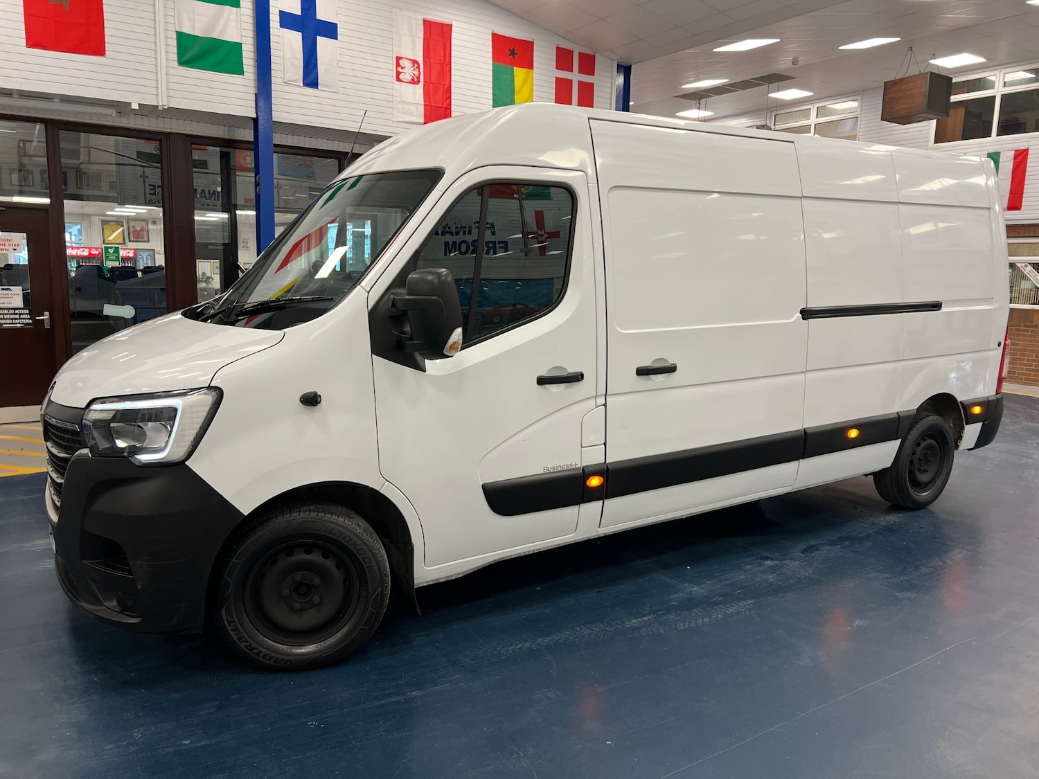 Used Renault Master 2022 for sale - 77592274: Photo 3