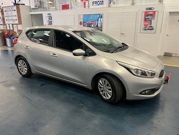 Used Kia Ceed 2014 for sale - 76222202: Photo