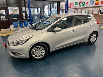 Used Kia Ceed 2014 for sale - 76222202: Photo