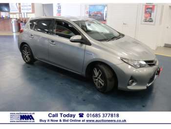 2015 (15) - ICON+ 1.8VVT-I 100PS CVT AUTO HYBRID 5 DOOR HATCHBACK