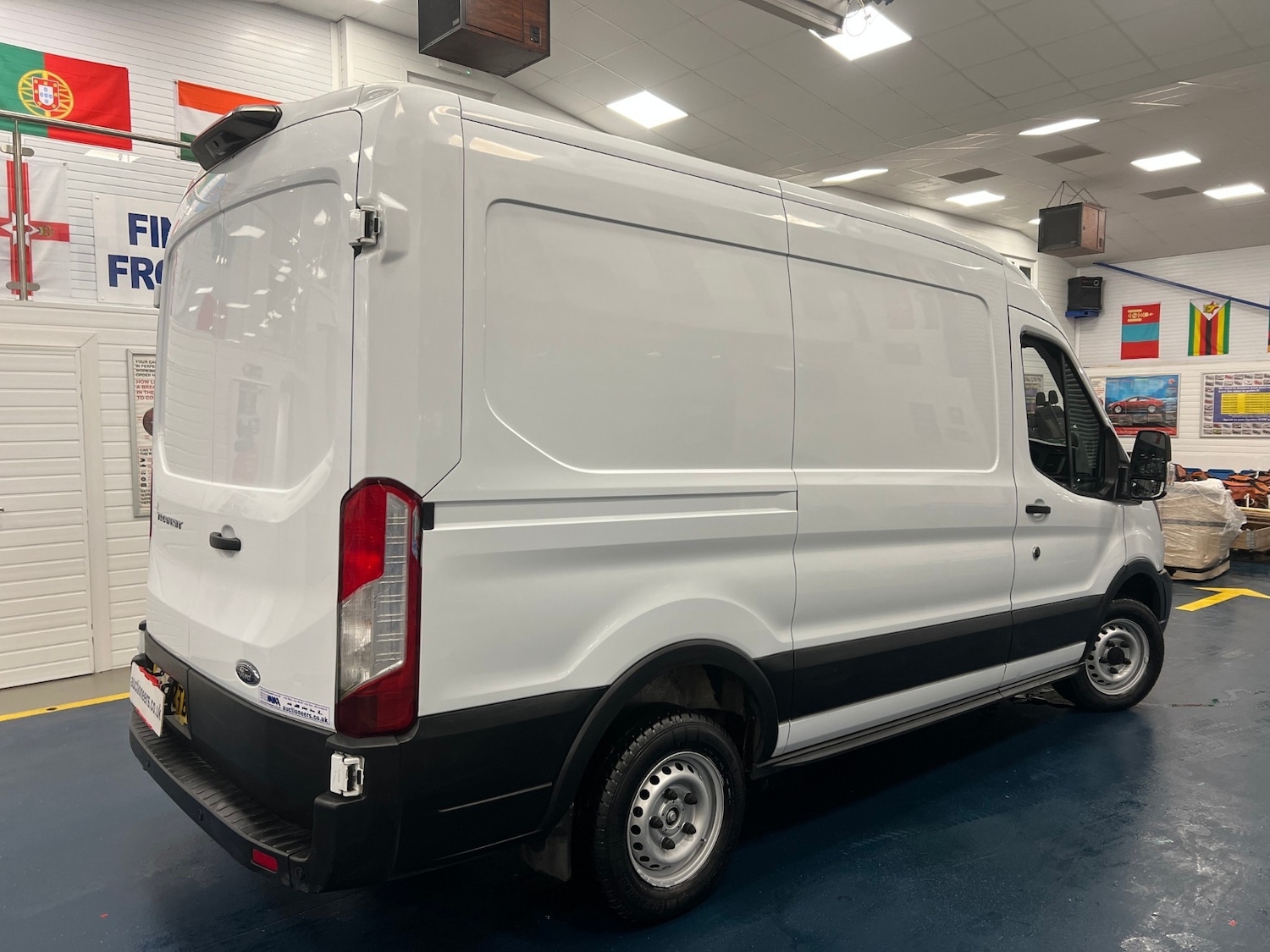 Used Ford Transit 2022 for sale - 76792427: Photo 5