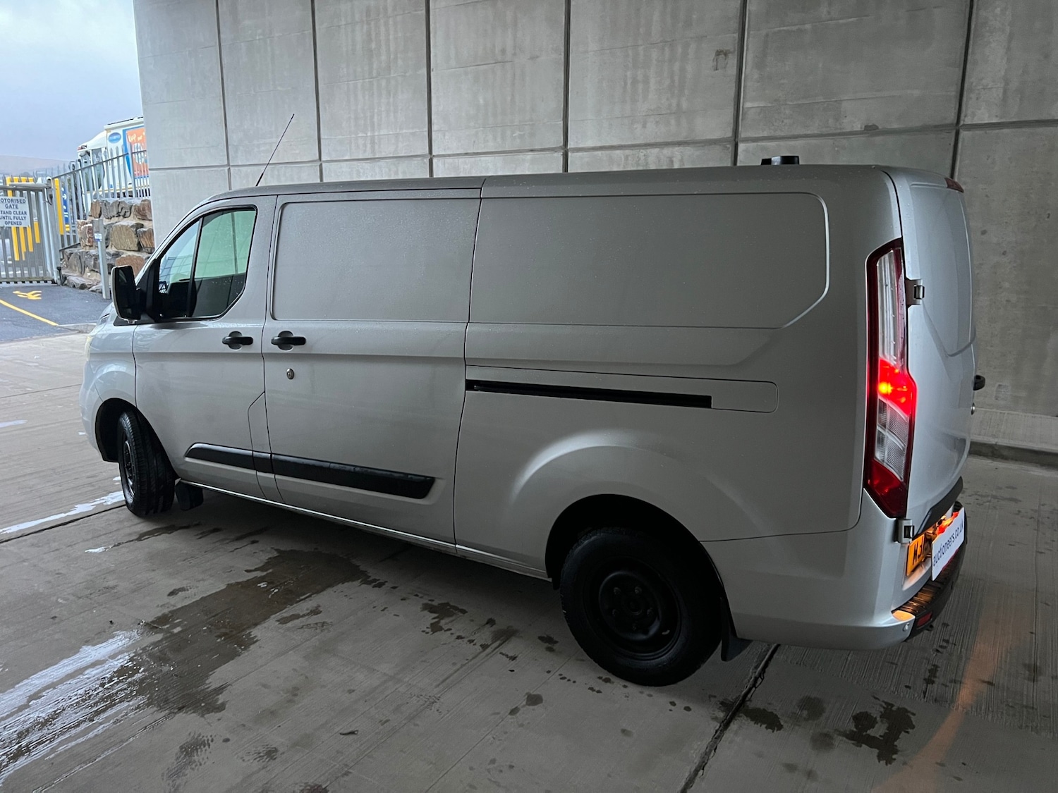 Used Ford Transit Custom 2019 for sale - 77335856: Photo 4