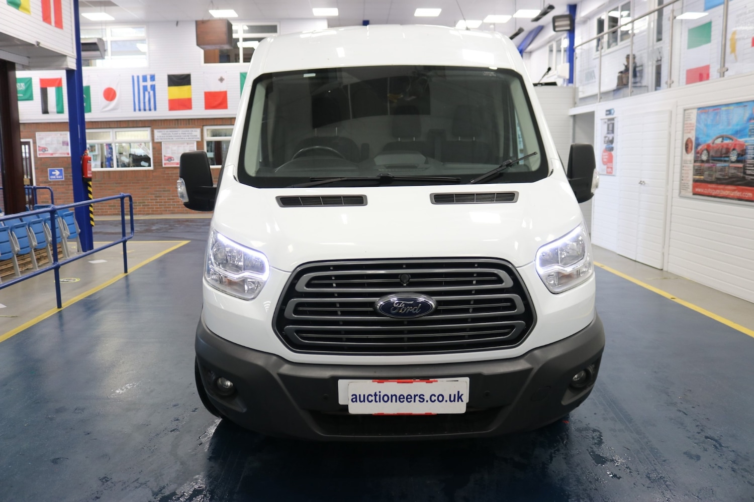 Used Ford Transit 2018 for sale - 77125860: Photo 10