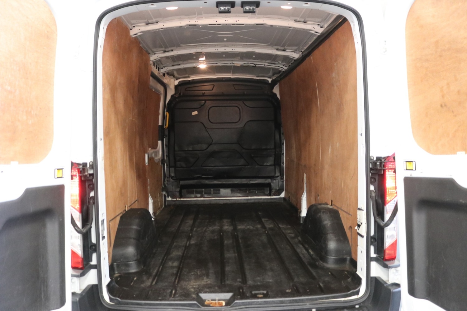 Used Ford Transit 2018 for sale - 77125860: Photo 12