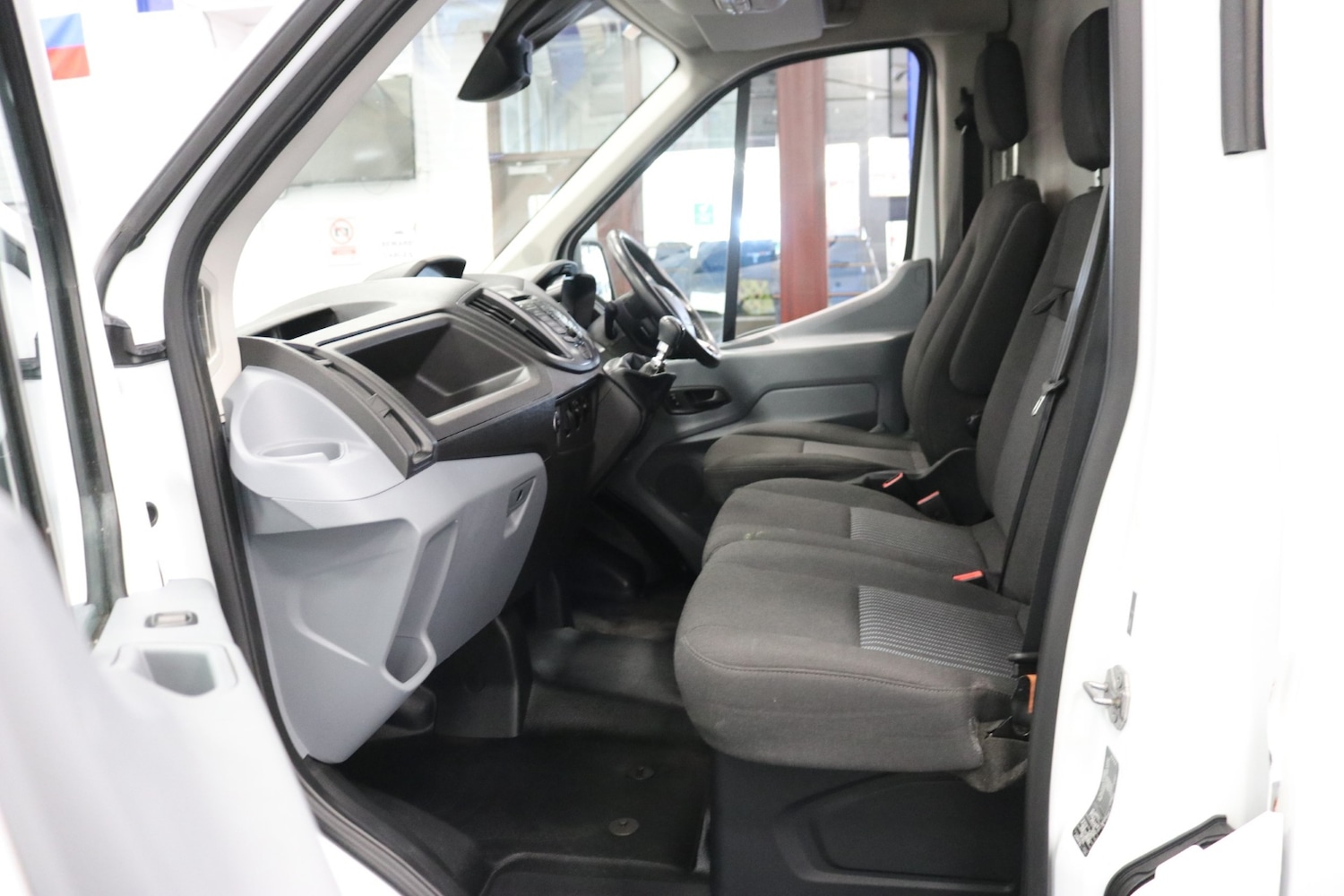 Used Ford Transit 2018 for sale - 77125860: Photo 15