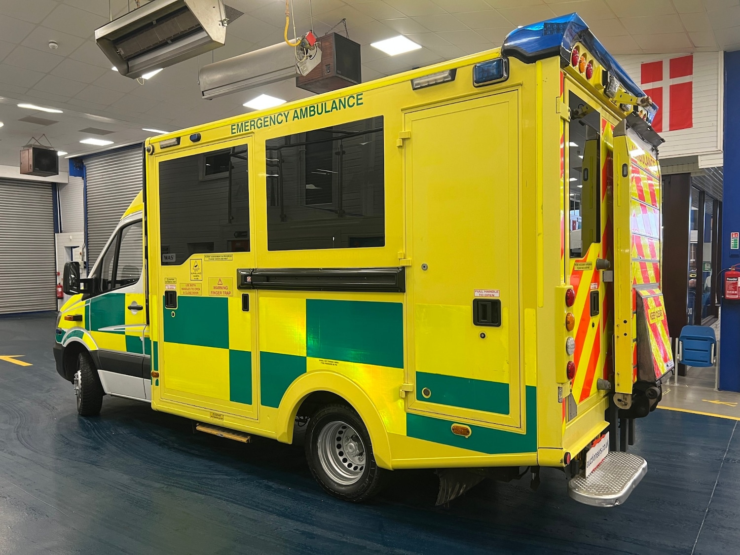 Used Mercedes-Benz Sprinter 2015 for sale - 76553887: Photo 4