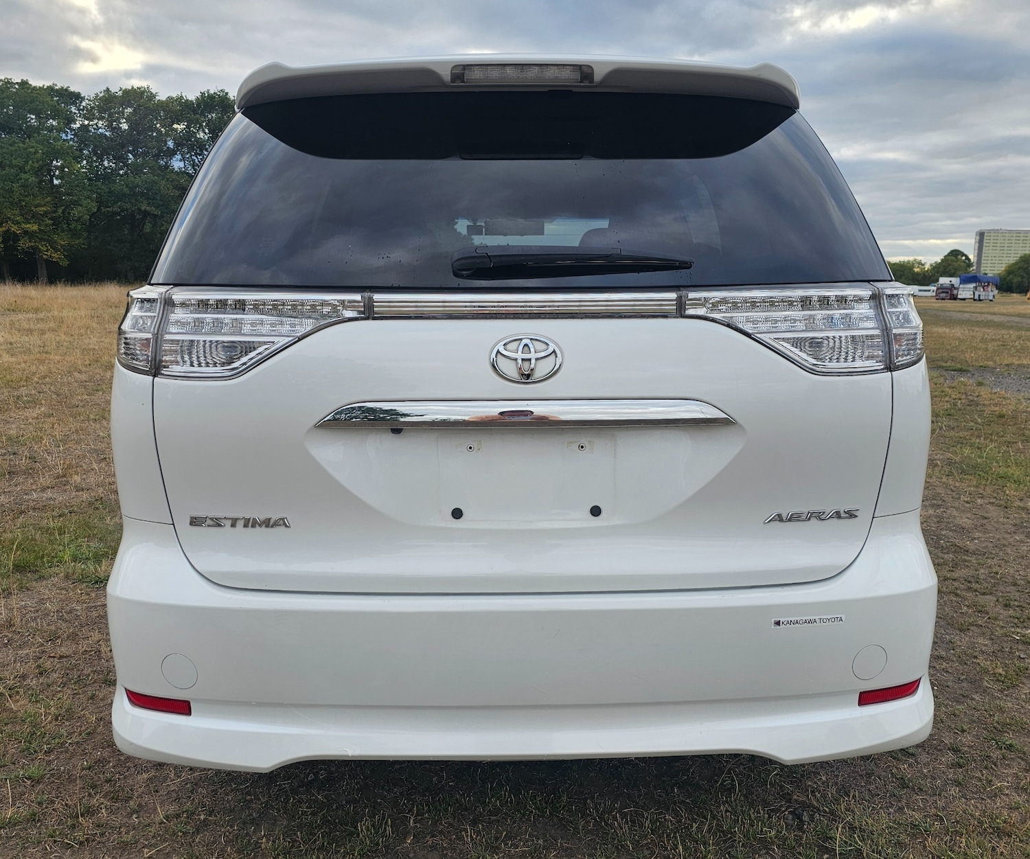 Used Toyota Estima 2025 for sale - 76709808: Photo 12