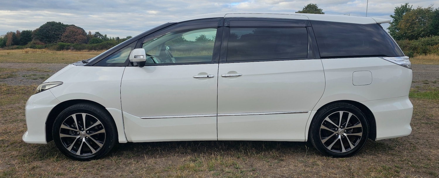Used Toyota Estima 2025 for sale - 76709808: Photo 14