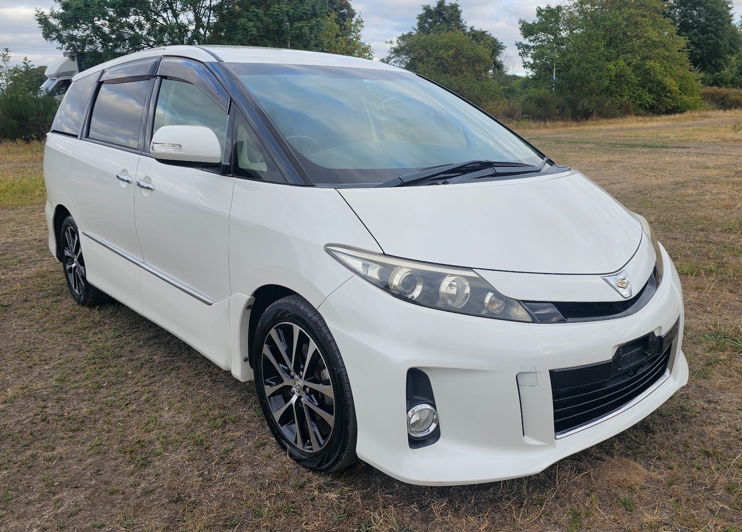 Used Toyota Estima 2025 for sale - 76709808: Photo 17