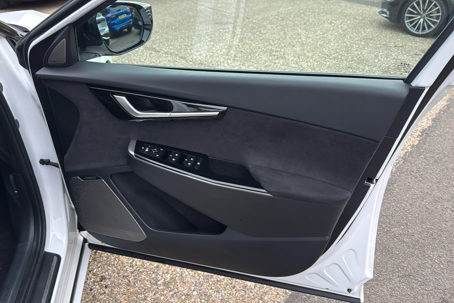 Used Kia EV6 2023 for sale - 76133529: Photo 29