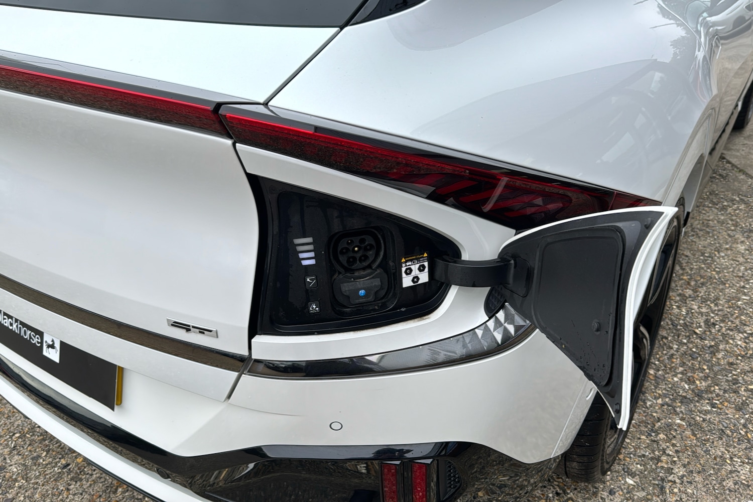 Used Kia EV6 2023 for sale - 76133529: Photo 46