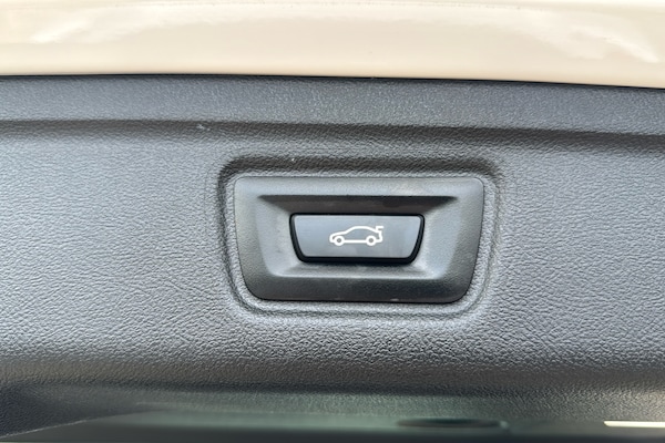 Used BMW 3 Series 2021 for sale - 75421591: Photo 28