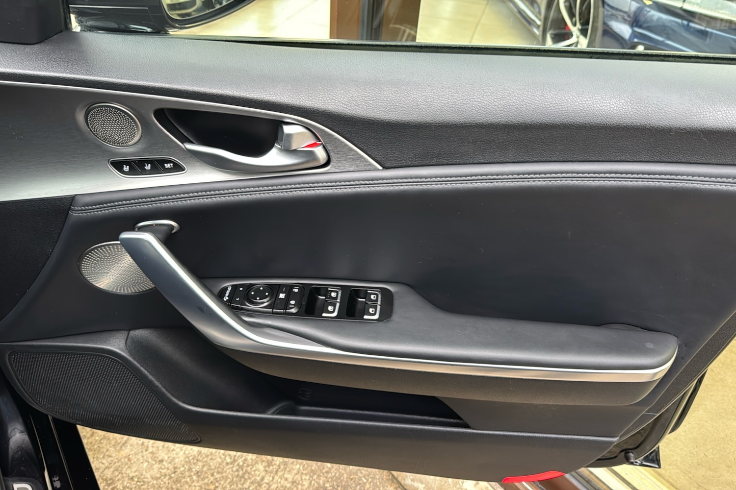 Used Kia Stinger 2019 for sale - 76968242: Photo 24