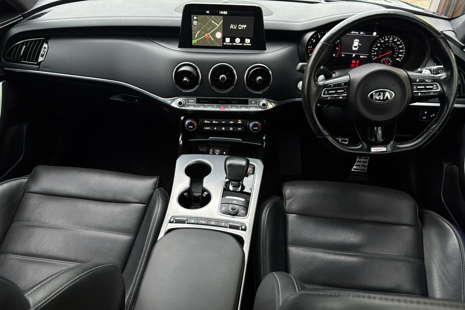 Used Kia Stinger 2019 for sale - 76968242: Photo 9