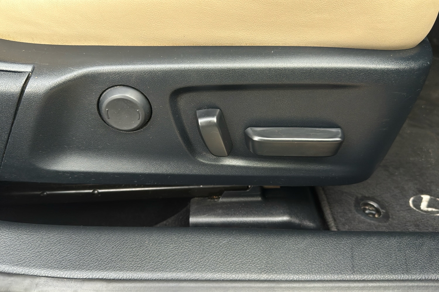 Used Lexus IS 2020 for sale - 77429390: Photo 50