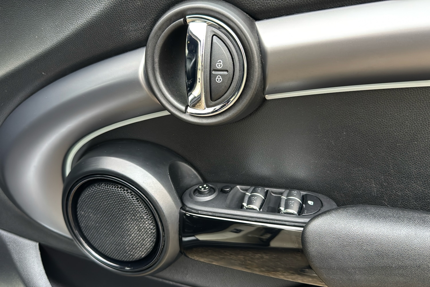 Used MINI Hatch 2022 for sale - 76243442: Photo 28