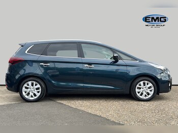 Used Kia Carens 2018 for sale - 78385733: Photo
