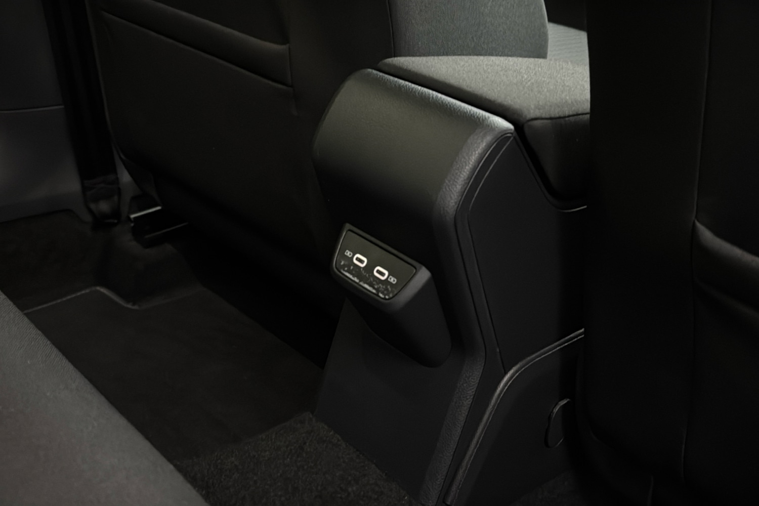 Used Volkswagen Polo 2021 for sale - 77298099: Photo 36