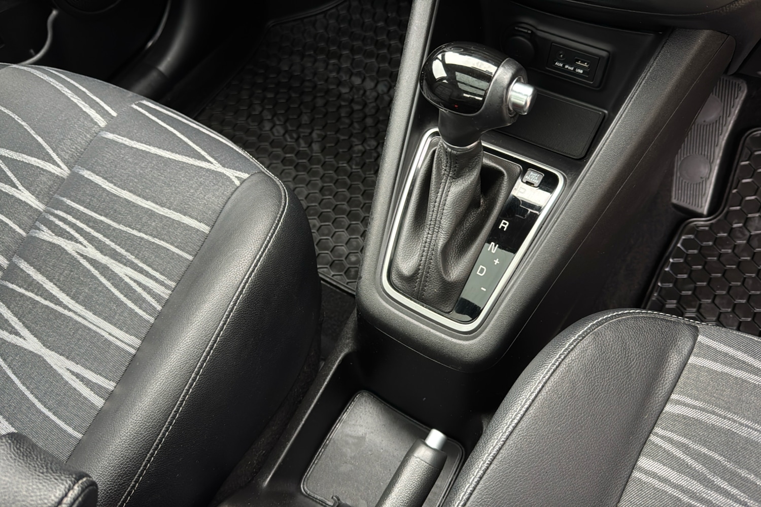 Used Kia Venga 2017 for sale - 76133422: Photo 13