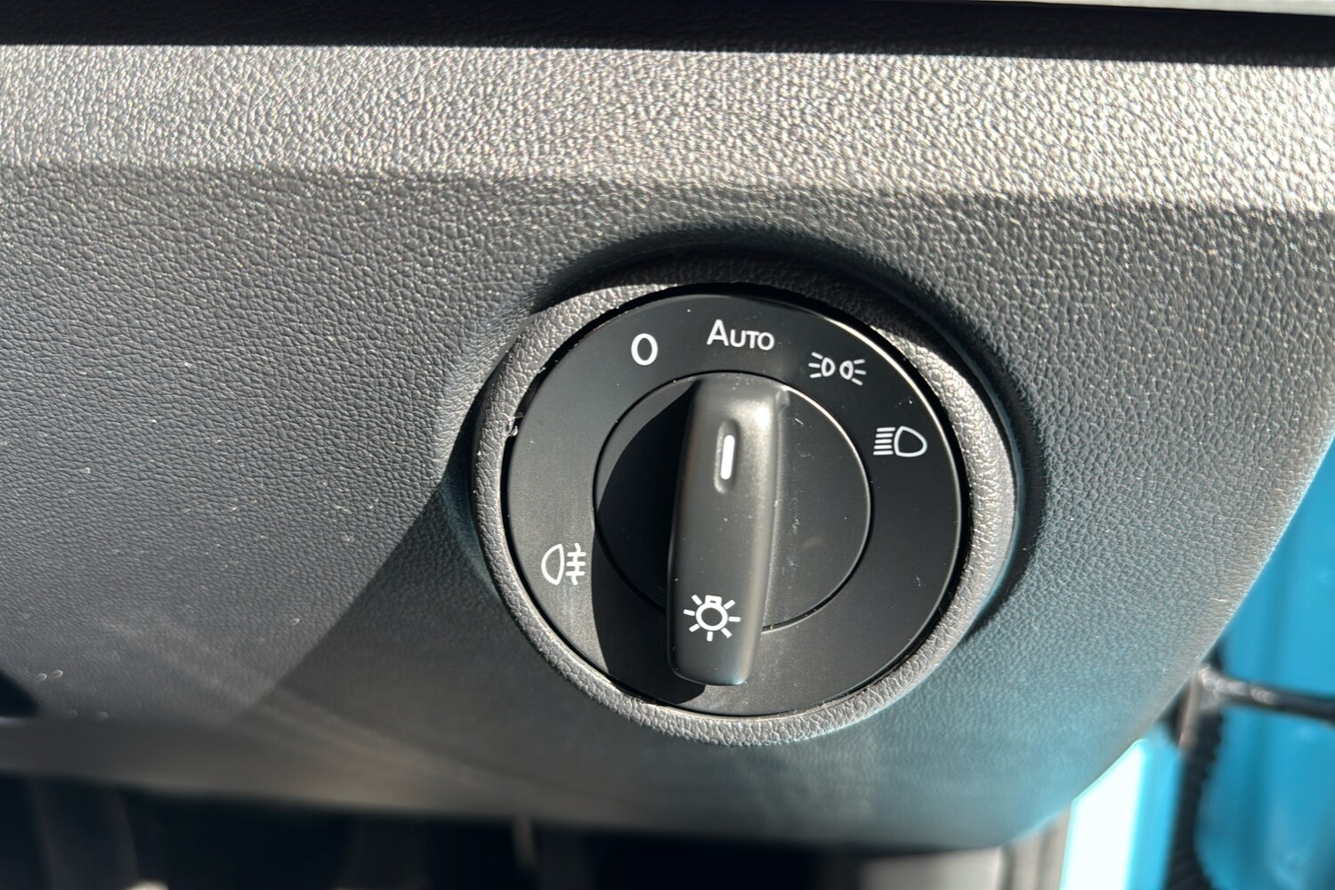 Used Volkswagen up! 2021 for sale - 75862741: Photo 28