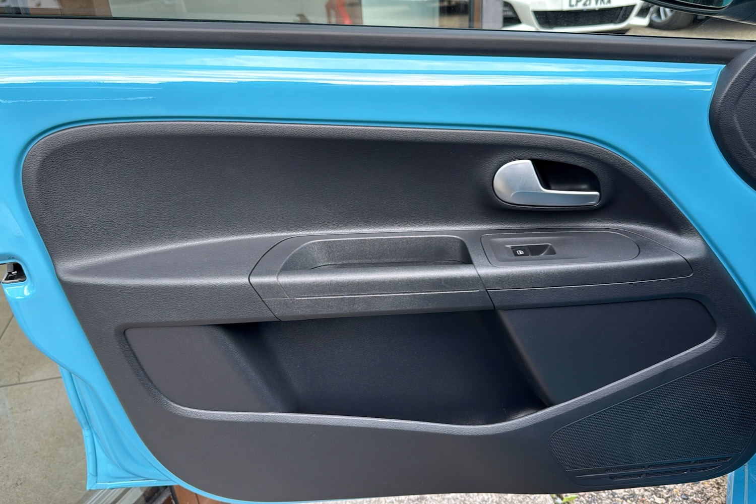 Used Volkswagen up! 2021 for sale - 75862741: Photo 41