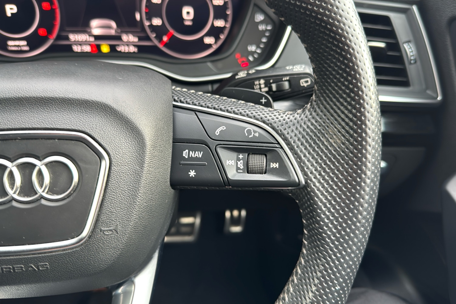 Used Audi Q5 2020 for sale - 76339430: Photo 18