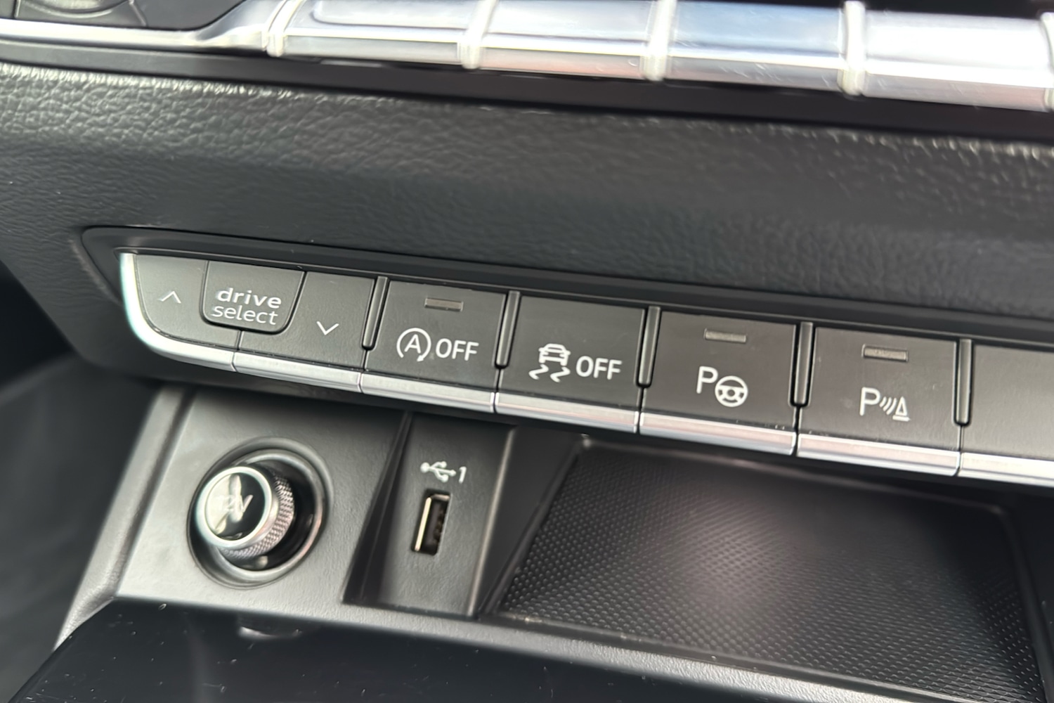 Used Audi Q5 2020 for sale - 76339430: Photo 35