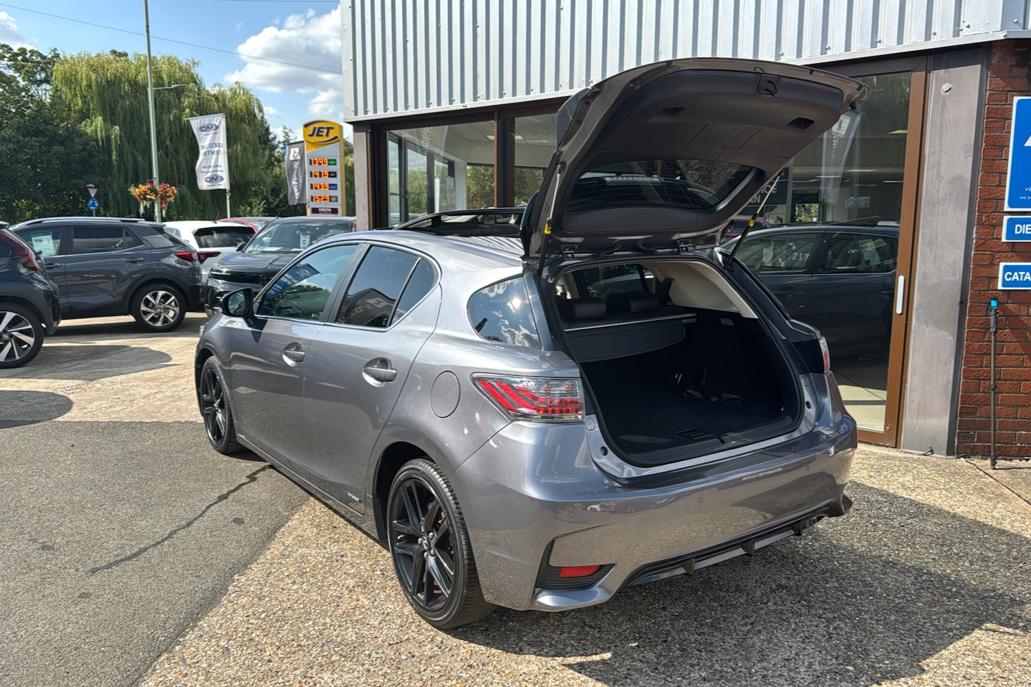 Vehicle 43