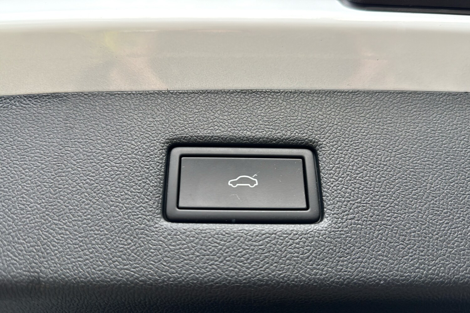 Used Ford Explorer for sale - 76374562: Photo 36