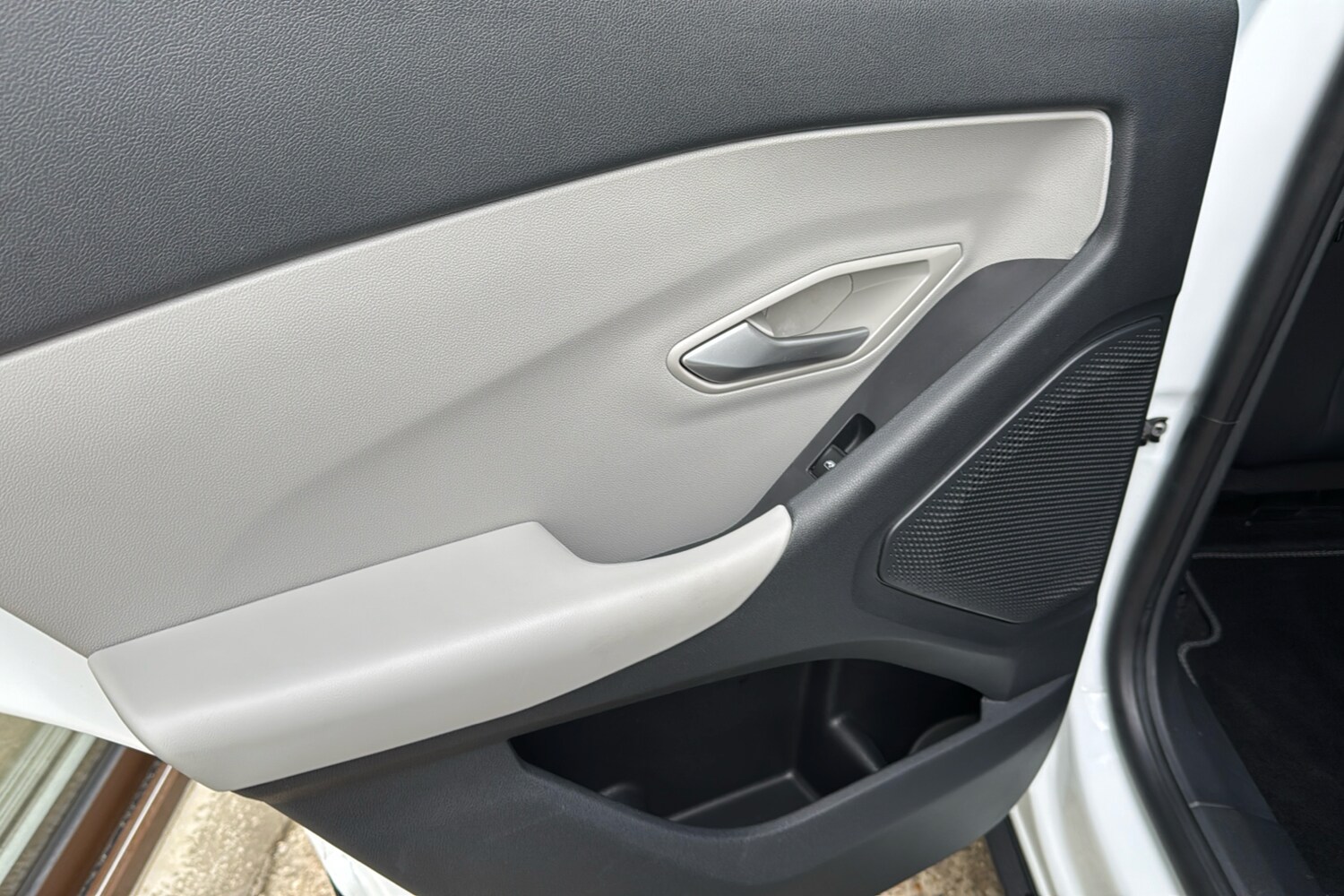 Used Ford Explorer for sale - 76374562: Photo 40