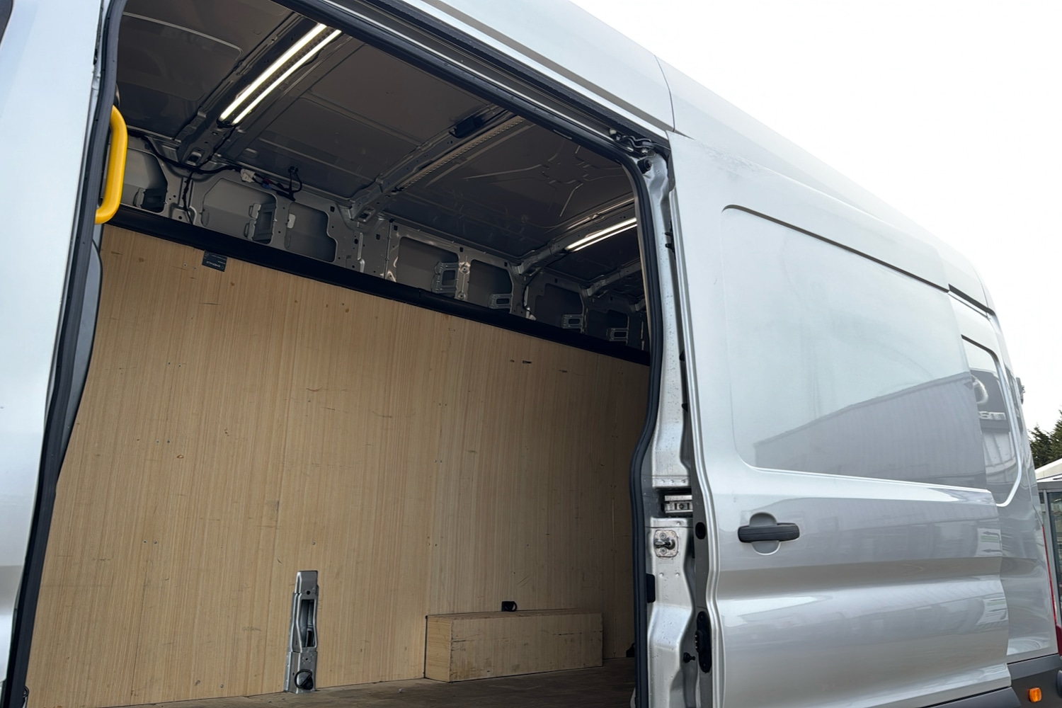 Used Ford Transit 2025 for sale - 77432434: Photo 34