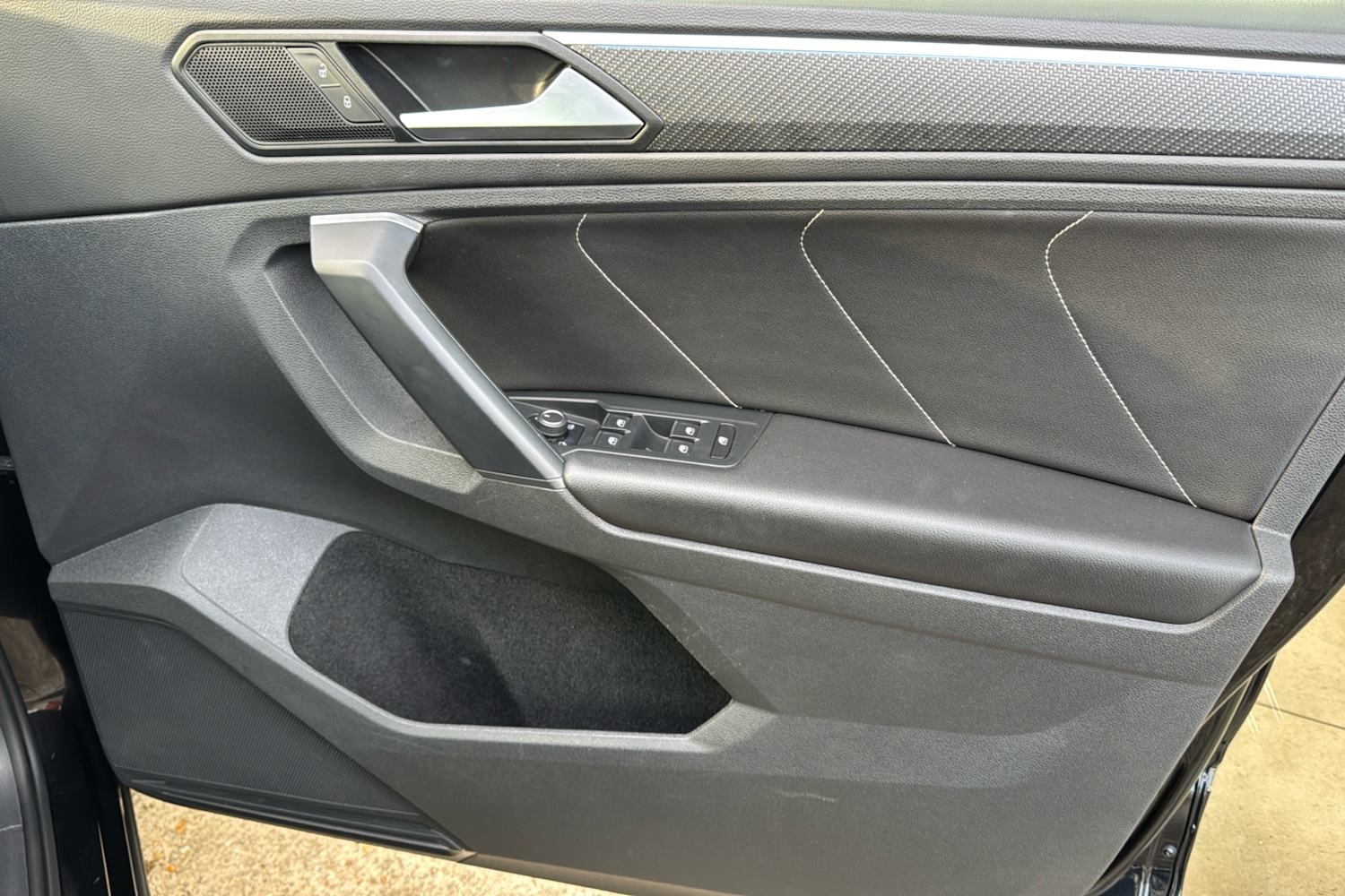 Used Volkswagen Tiguan 2021 for sale - 77019394: Photo 24