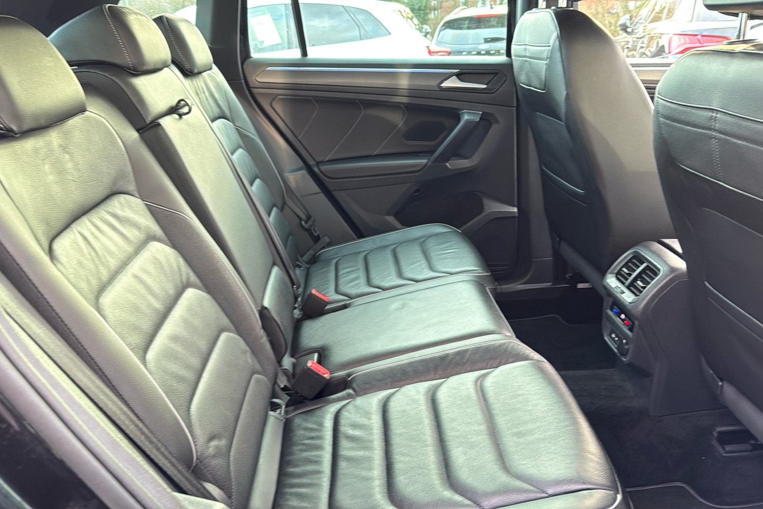 Used Volkswagen Tiguan 2021 for sale - 77019394: Photo 30