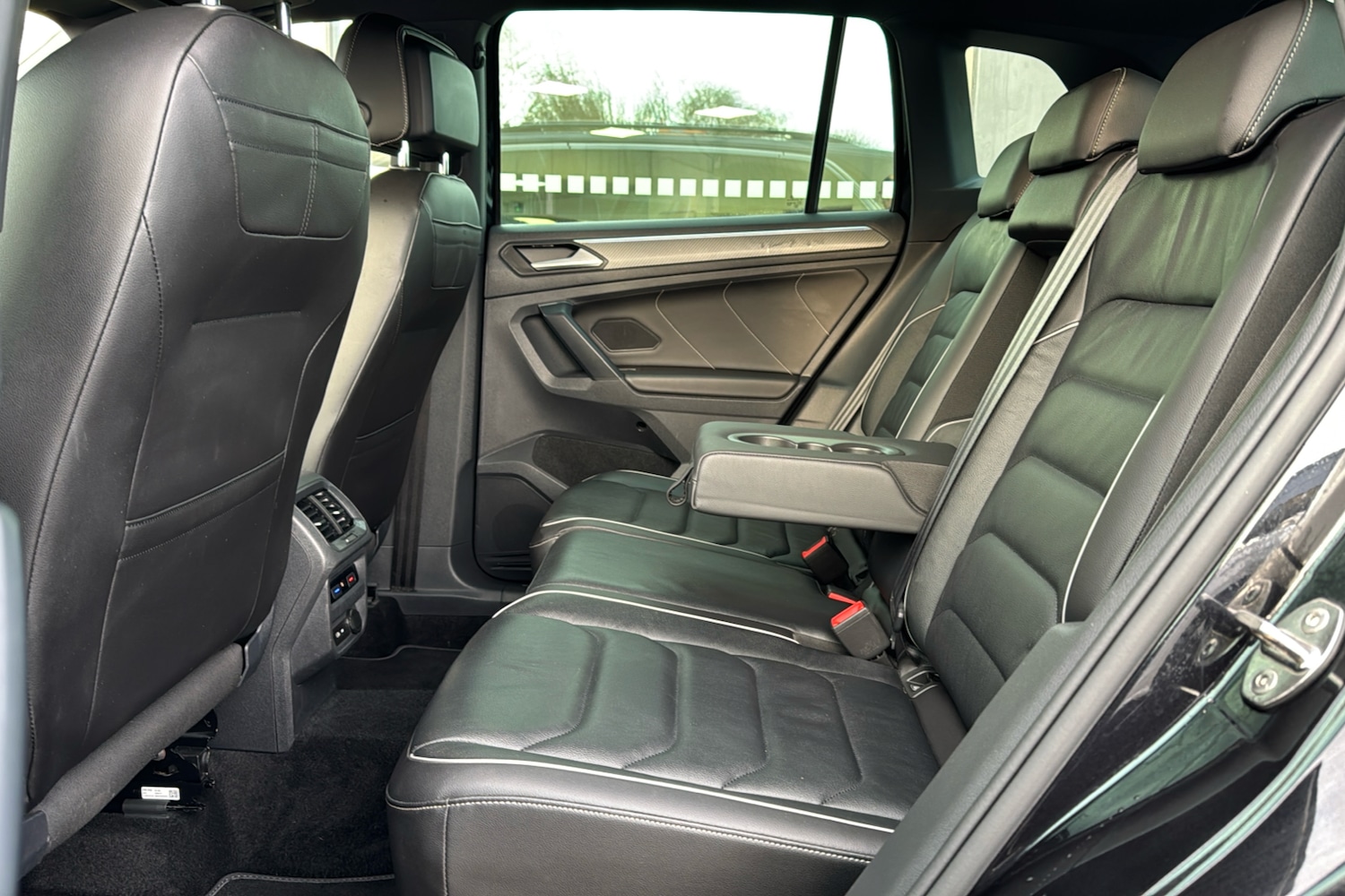 Used Volkswagen Tiguan 2021 for sale - 77019394: Photo 36