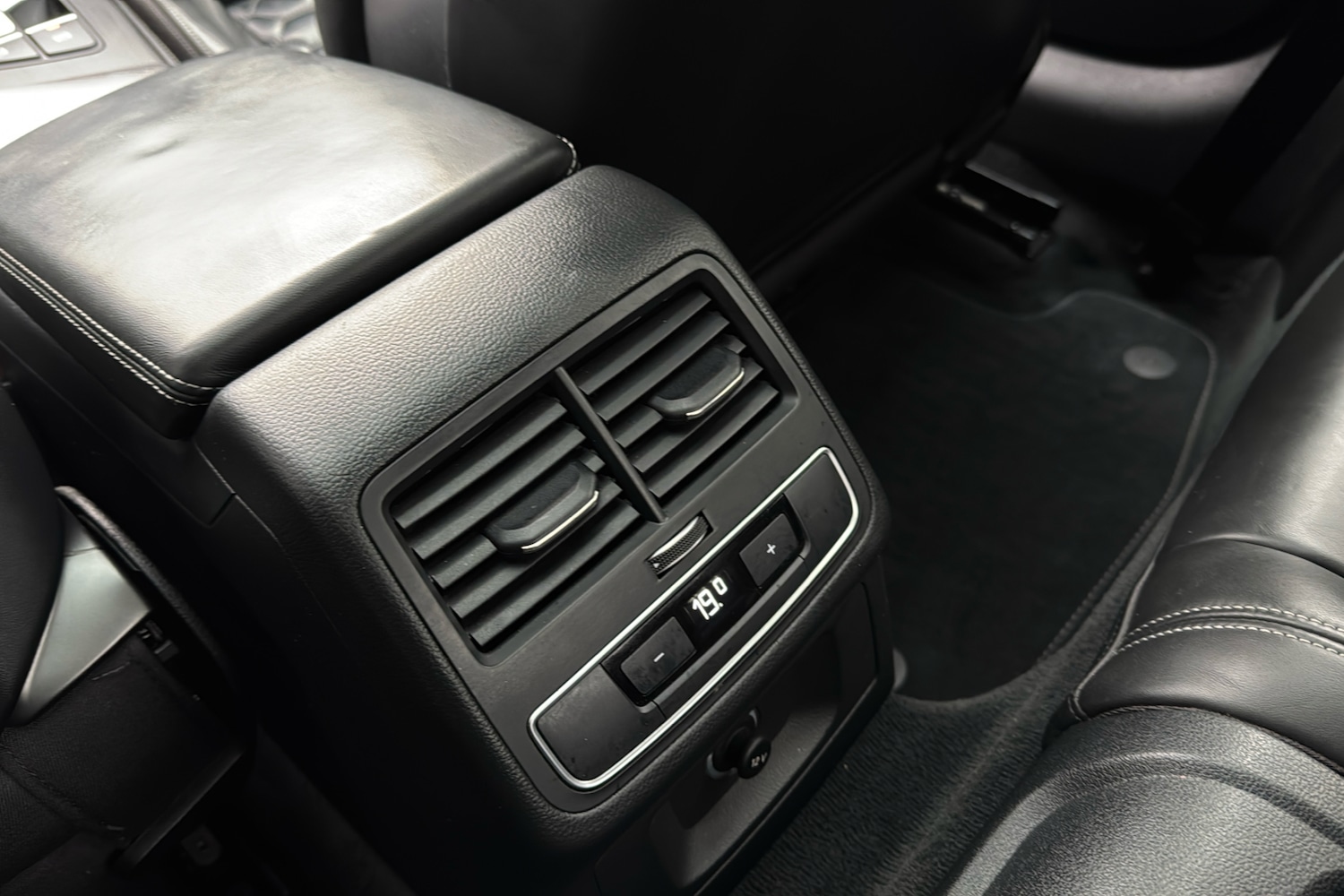 Used Audi RS5 2017 for sale - 76932062: Photo 42