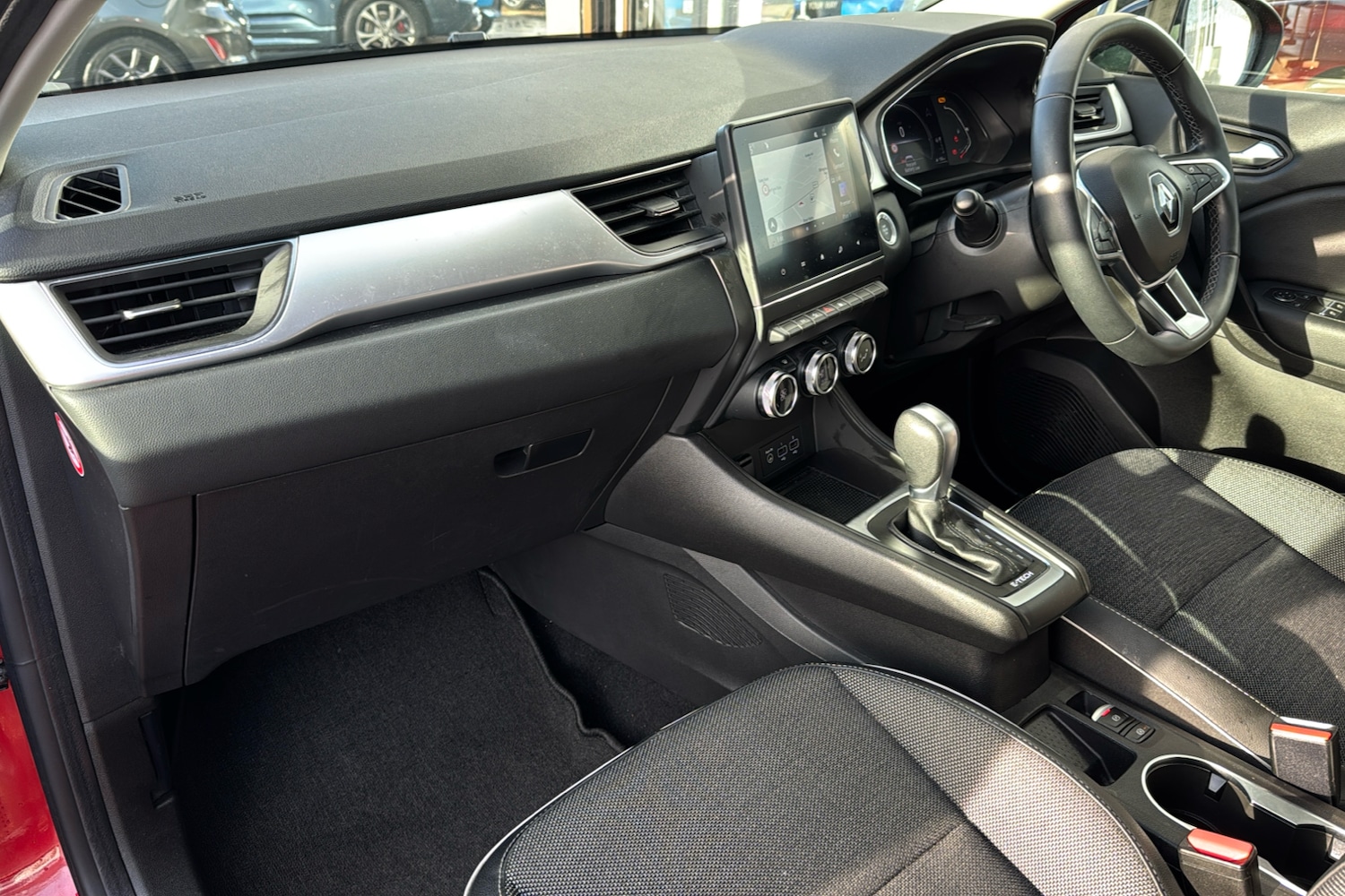 Used Renault Captur 2022 for sale - 77019391: Photo 11