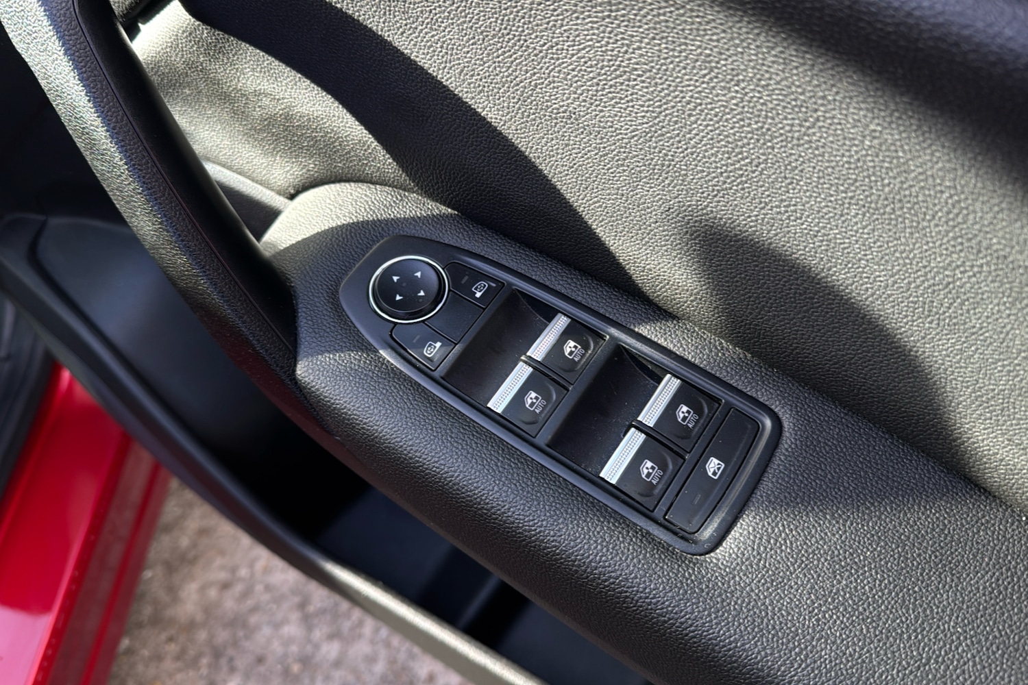 Used Renault Captur 2022 for sale - 77019391: Photo 27