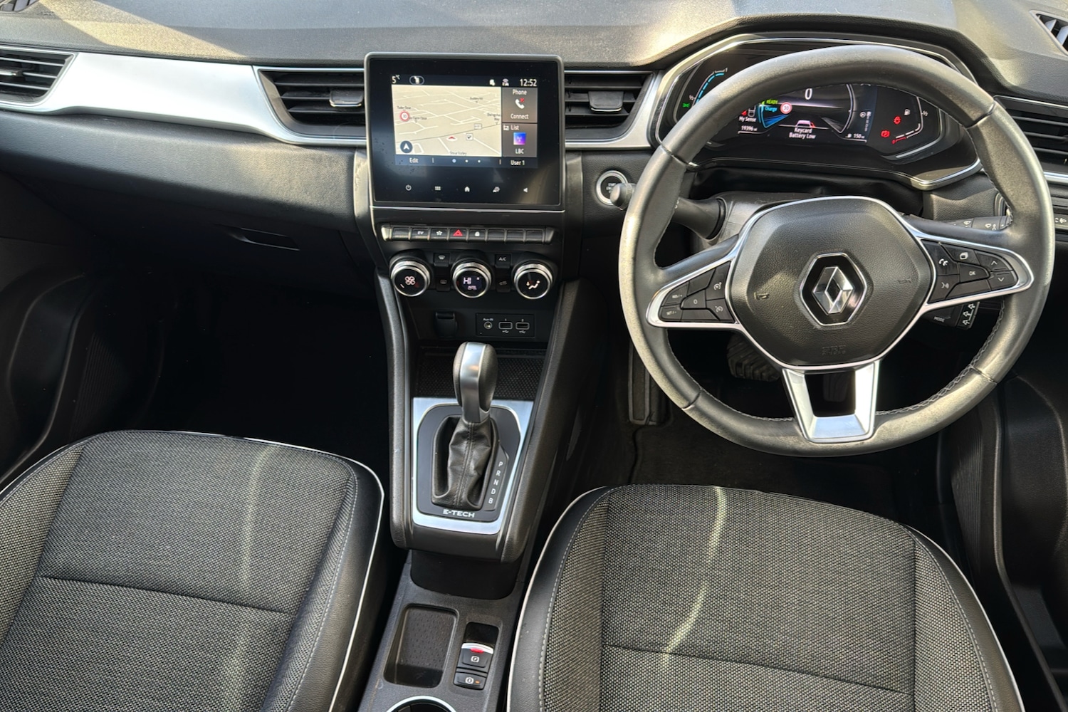 Used Renault Captur 2022 for sale - 77019391: Photo 9