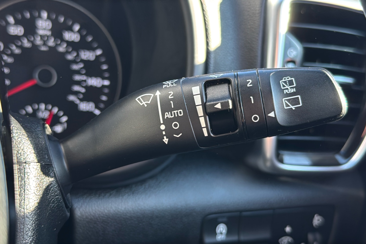 Used Kia Sportage 2020 for sale - 76637150: Photo 30