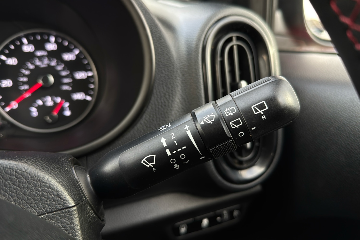 Used Kia Picanto 2022 for sale - 76649380: Photo 47