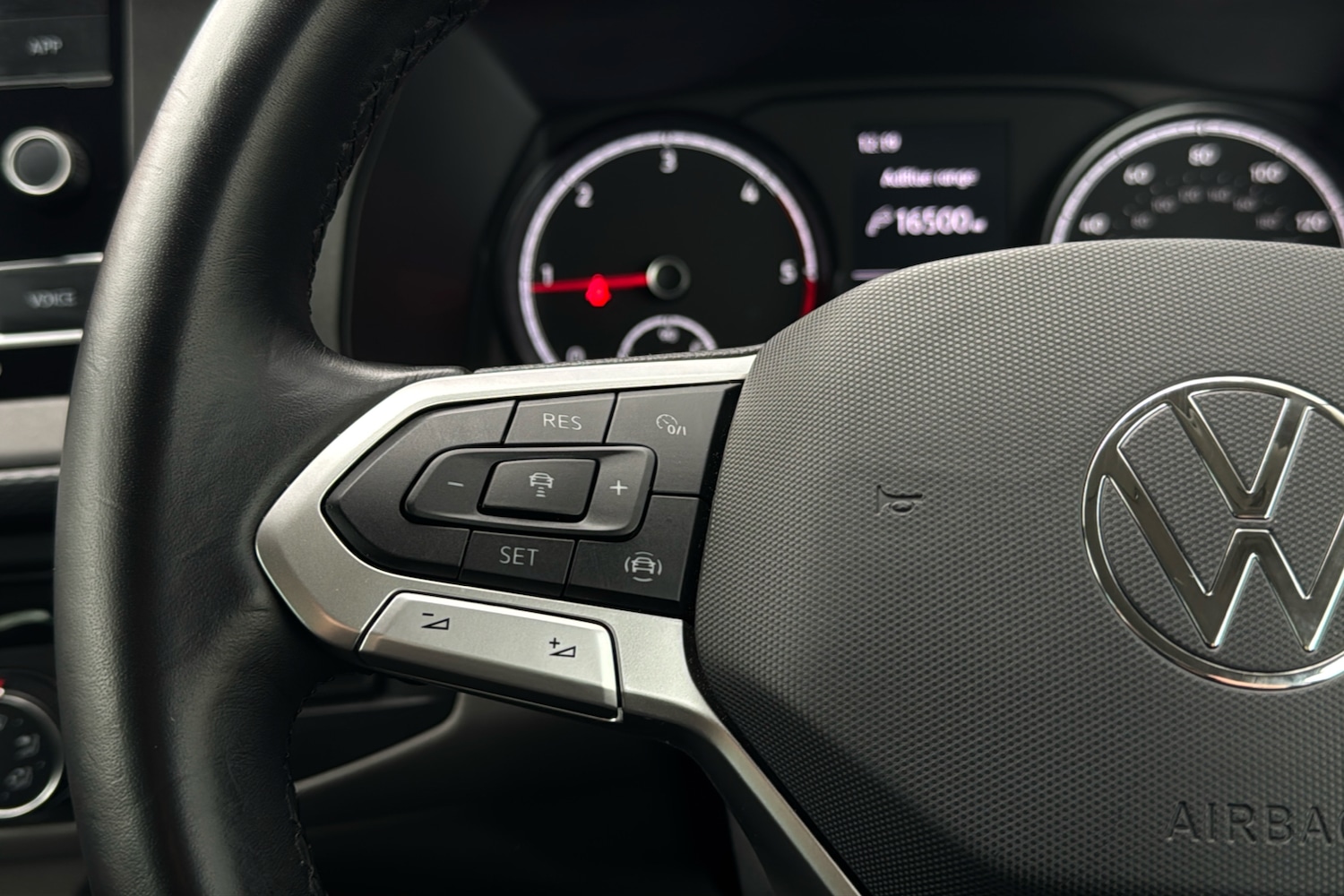 Used Volkswagen Transporter 2024 for sale - 76450219: Photo 15